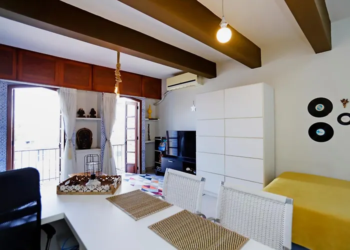 Apartamento Charmoso E Aconchegante No Coracao Da Baixa Perto Da Ufrgs, Santa Casa, Parques, Orla, Centro Da Porto Alegre